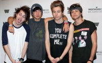 /album/a5sospt/a5-seconds-of-summer-bbma-radio-row-billboard-650-jpg/