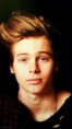 /album/luke-hemmings/a001-jpg/