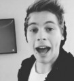 /album/luke-hemmings/b9b0f11e24b39ecb9277d7e58235abad-jpg/