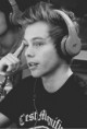 /album/luke-hemmings/tumblr-n9a6d511m31tapnsgo1-500-jpg/
